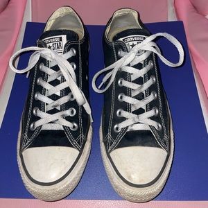 Black Converse Chuck Taylor All Star Low